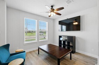7644 Resting Mews in North Richland Hills, TX - Building Photo - Building Photo