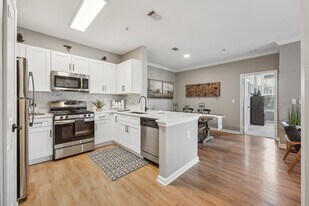 Harper's Crossing in Langhorne, PA - Building Photo