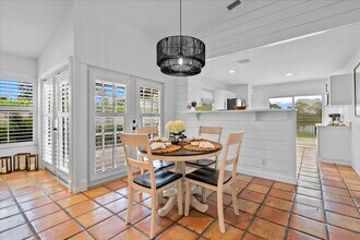 2542 Bedford Mews Dr in Wellington, FL - Building Photo - Building Photo