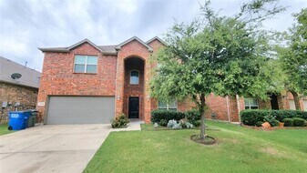 3808 Hazelhurst Dr in Frisco, TX - Building Photo