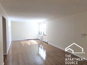 1644 W Sherwin Ave in Chicago, IL - Foto de edificio - Building Photo