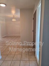 3203 Niagara Way in Fairfield, CA - Building Photo - Building Photo