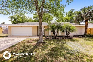 107 Margo Ln, Unit 402 in Longwood, FL - Building Photo