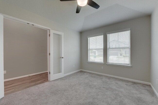 3008 Sonoma Blvd in Selma, TX - Building Photo - Building Photo