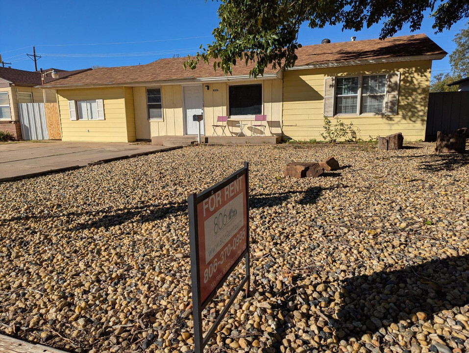 4306 33rd St in Lubbock, TX - Building Photo