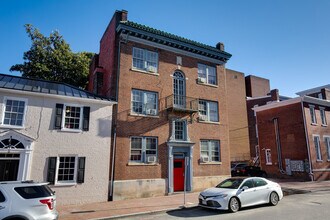 111 N Foushee St in Richmond, VA - Building Photo - Primary Photo