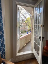 159 Coolidge St, Unit 2 in Brookline, MA - Building Photo - Building Photo