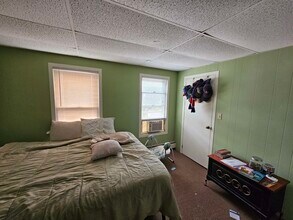 12 New York St in Dover, NH - Building Photo - Building Photo