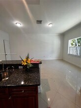 16621 SW 82nd Terrace in Miami, FL - Building Photo - Building Photo