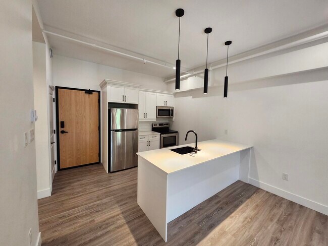 57 Canterbury StreetUnit 307 in Saint John, NB - Building Photo - Building Photo