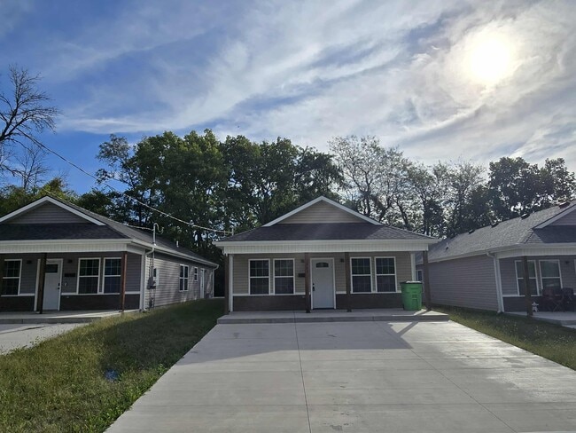 property at 821 Main St