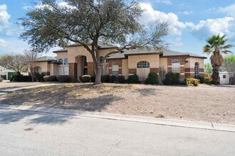 105 Covey Ridge Dr in Del Rio, TX - Building Photo - Building Photo