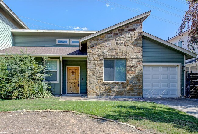 property at 1123 Walton Ln