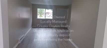 1141 Dunaway St, Unit 3 in Miamisburg, OH - Foto de edificio - Building Photo