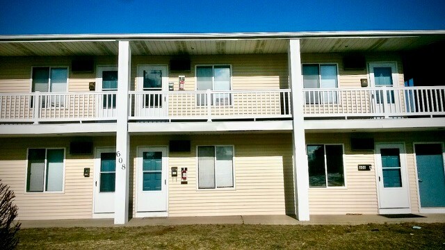 The Summit Ford Apartments in South Bend, IN - Building Photo - Building Photo