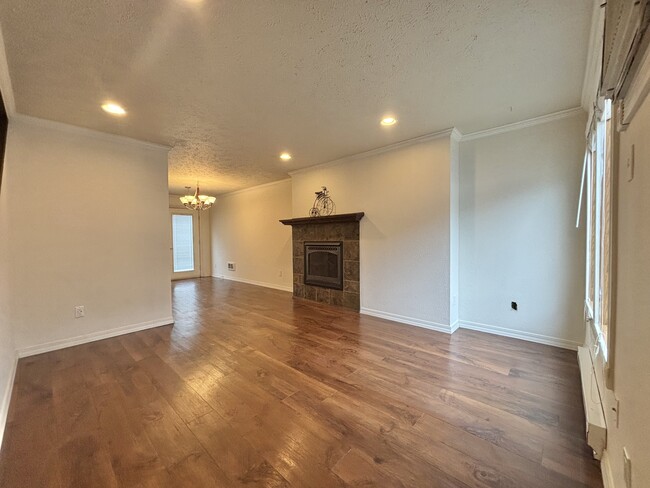 property at 2111 N Houk Rd