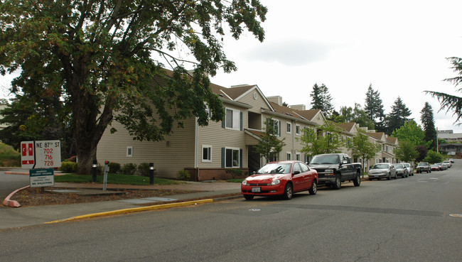 Goodrick-Spencer Apartments in Portland, OR - Building Photo - Building Photo