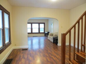 119 S Bryan Ave in Bloomington, IN - Building Photo - Building Photo