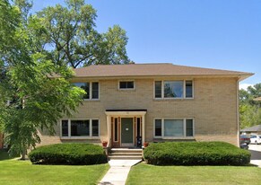 926 High St, Unit #2 in Madison, WI - Building Photo