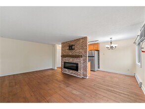 3540 Hennepin Ave in Minneapolis, MN - Building Photo - Building Photo