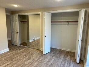 1 Laura Ln, Unit 5 in Buffalo, NY - Foto de edificio - Building Photo