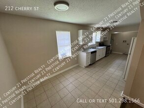 212 Cherry St in Jacksonville, AR - Building Photo - Building Photo