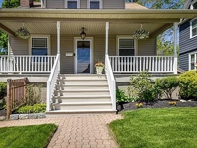 31 Wood Ave in Framingham, MA - Building Photo - Building Photo