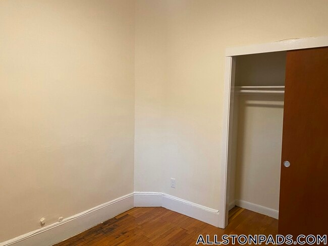1315 Commonwealth Ave in Boston, MA - Building Photo - Building Photo