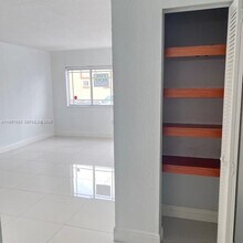 17348 NW 74th Ave in Hialeah, FL - Building Photo - Building Photo