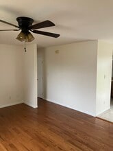 31 North St, Unit A in The Plains, OH - Foto de edificio - Building Photo