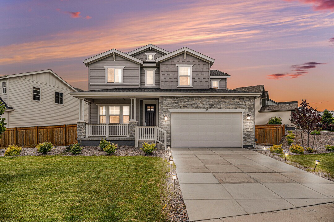 100 Stinson Pl in Castle Pines, CO - Building Photo