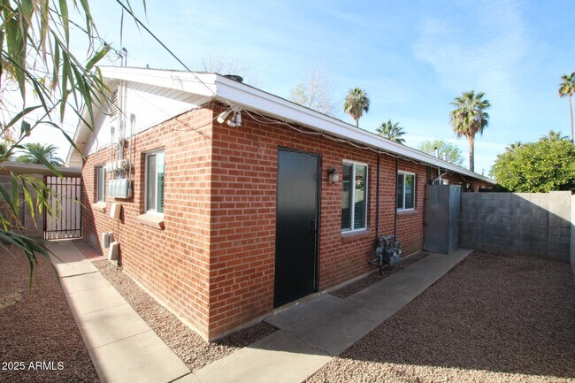 2309 N Dayton St in Phoenix, AZ - Building Photo - Building Photo
