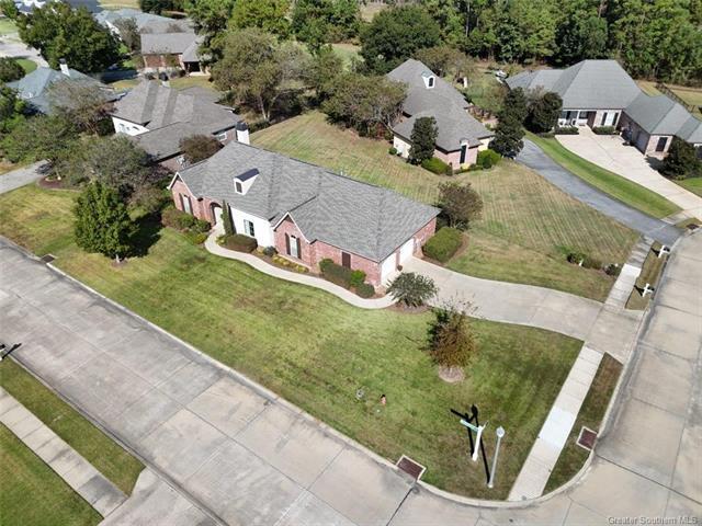 5850 Brookflower Ln in Lake Charles, LA - Building Photo - Building Photo