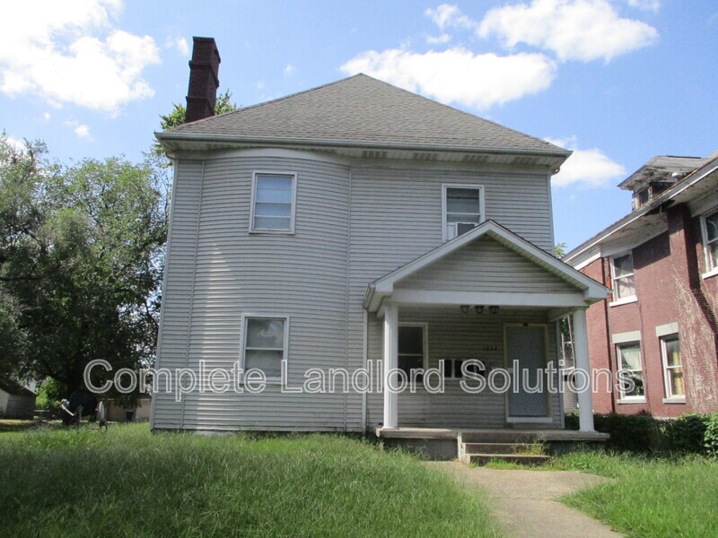 1034 N 8th St in Terre Haute, IN - Building Photo