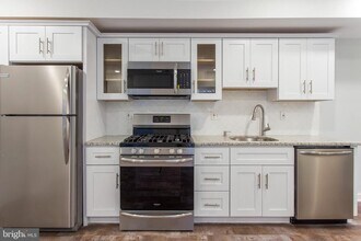 1318 S Broad St in Philadelphia, PA - Building Photo - Building Photo
