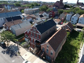 2121 W 19th St in Chicago, IL - Building Photo - Building Photo