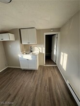8303 Connecticut Ave, Unit 2 in Cleveland, OH - Building Photo - Building Photo