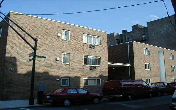 3326-3332 Palisade Ave in Union City, NJ - Building Photo - Building Photo