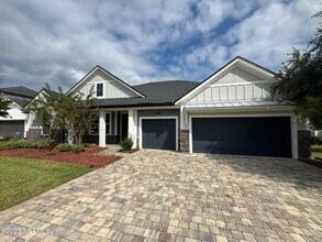 1021 Oakland Hills Ave in Middleburg, FL - Building Photo - Building Photo