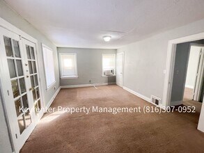 3742 Benton Blvd in Kansas City, MO - Building Photo - Building Photo