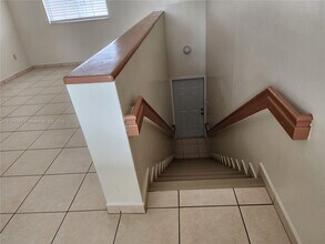 2403 W 76th St in Hialeah, FL - Building Photo - Building Photo