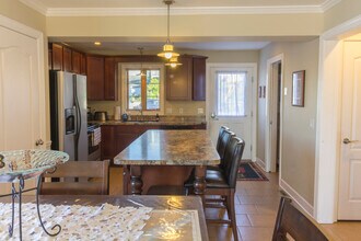 16 Sisson St in Alexandria Bay, NY - Building Photo - Building Photo