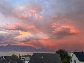 3558 Sharp Shinned Trail in Saratoga Springs, UT - Building Photo - Building Photo