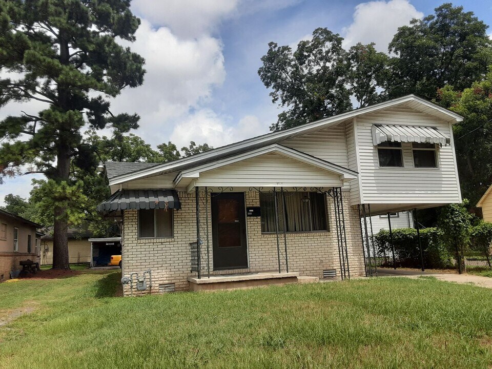 4605 School St in North Little Rock, AR - Building Photo