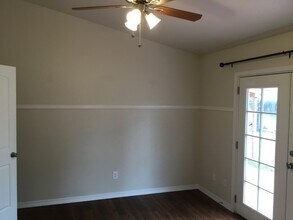 1075 W Egret Dr in Meridian, ID - Building Photo - Building Photo