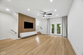 12707 Boheme Dr in Houston, TX - Foto de edificio - Building Photo