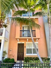 112 SW 1st Ave in Delray Beach, FL - Building Photo - Building Photo