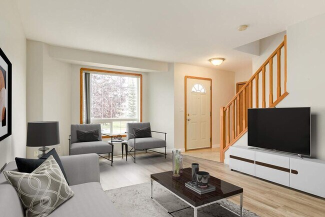 Kyte Crescent Townhomes in Red Deer, AB - Building Photo - Building Photo