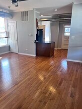 20 W Hinsdale Ave in Hinsdale, IL - Building Photo - Building Photo