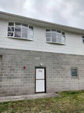 306 Fulling Mill Rd in Villas, NJ - Building Photo - Building Photo